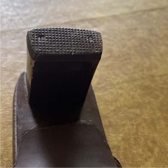 Women's Melly’s Heel Slip on Mules Shoes Brown Leather 2 “ Block Kitten Heels 8 - Picture 7 of 9